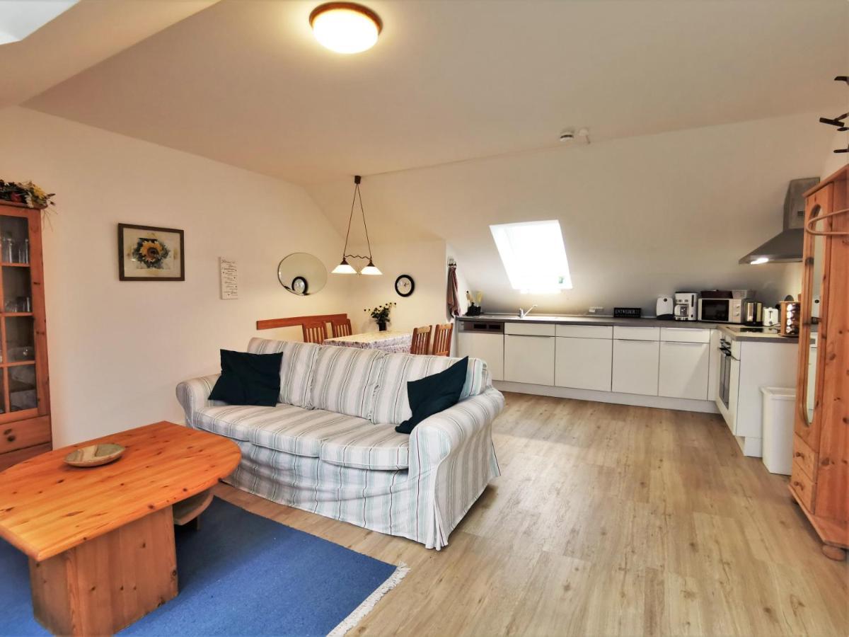 Scholz-Riewerts - Gemuetliches Apartment Mit Kueche Fuer 2 Personen Silberstedt Esterno foto